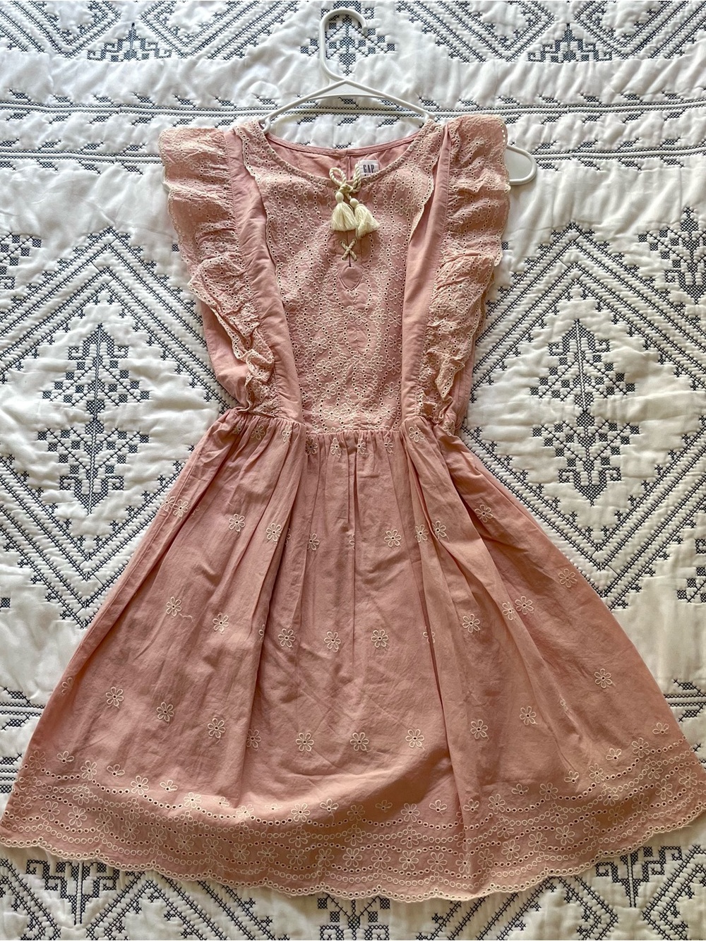 NWT GAP Girls Eyelet Ruffle Tassel Dress Pink Embroidered Lace Boho Size 12